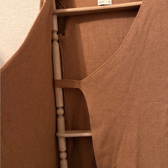 Abercrombie & Fitch Brown Long Sleeve Wrap Dress! Size small - Picture 10 of 10